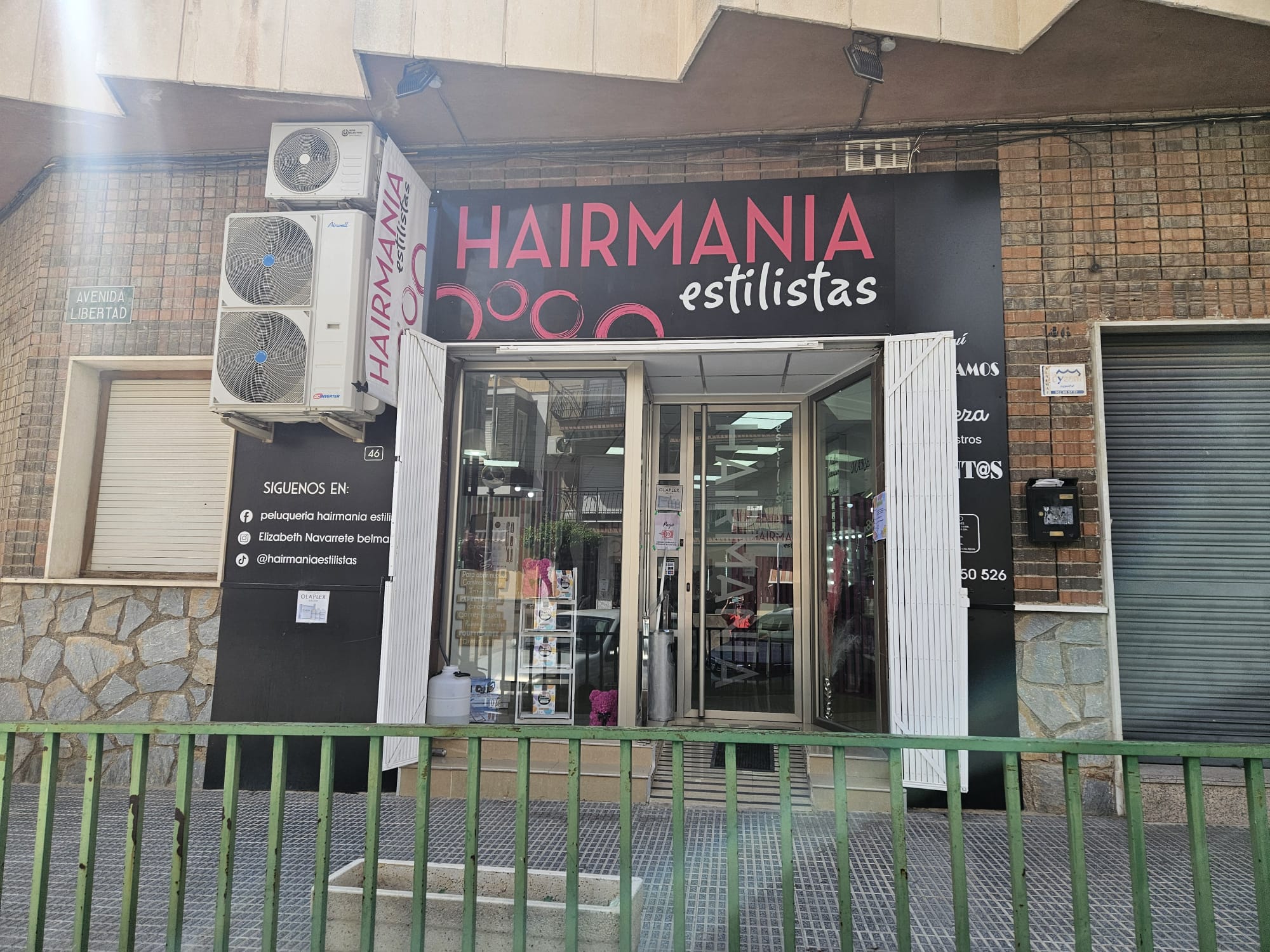 HAIRMANIA ESTILISTAS